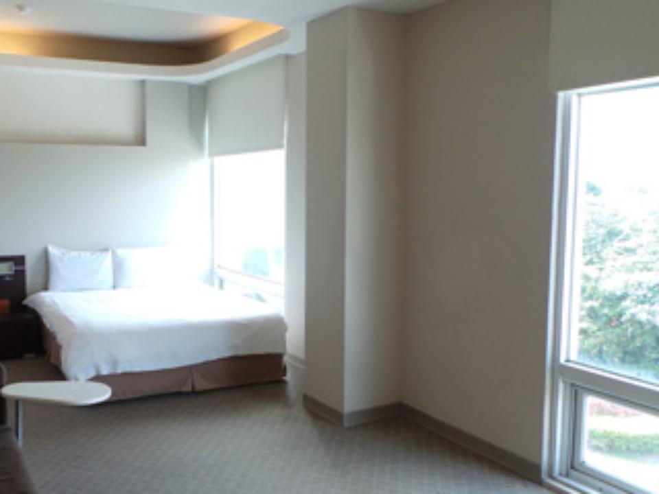 Empire Pacific Castle Otel Yangmei Dış mekan fotoğraf