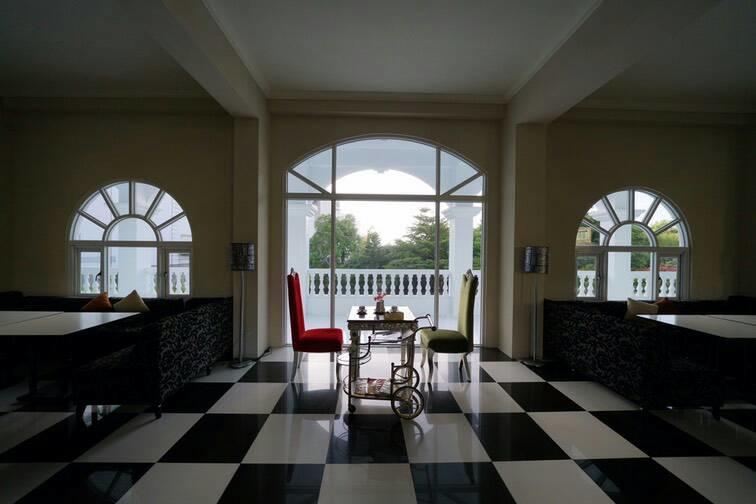 Empire Pacific Castle Otel Yangmei Dış mekan fotoğraf