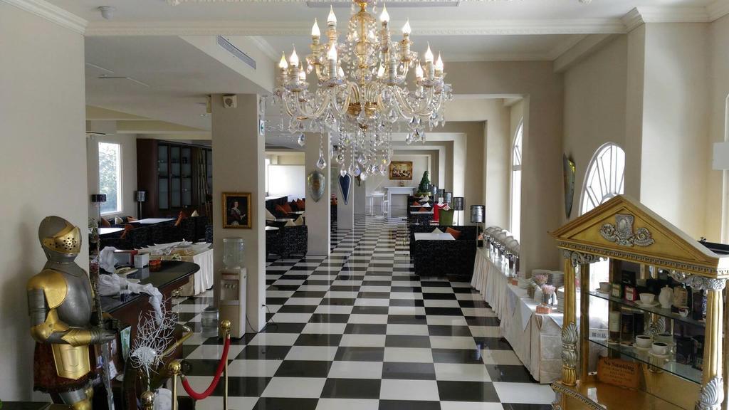 Empire Pacific Castle Otel Yangmei Dış mekan fotoğraf