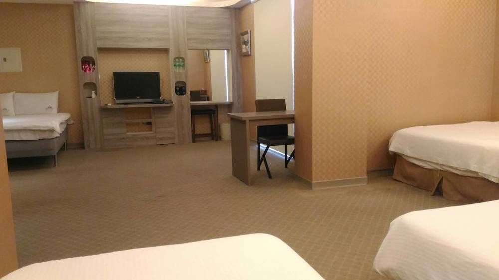 Empire Pacific Castle Otel Yangmei Dış mekan fotoğraf