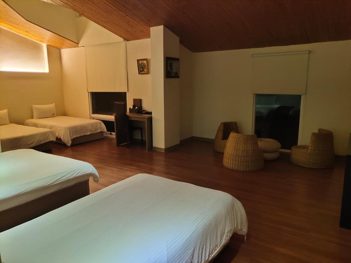 Empire Pacific Castle Otel Yangmei Dış mekan fotoğraf